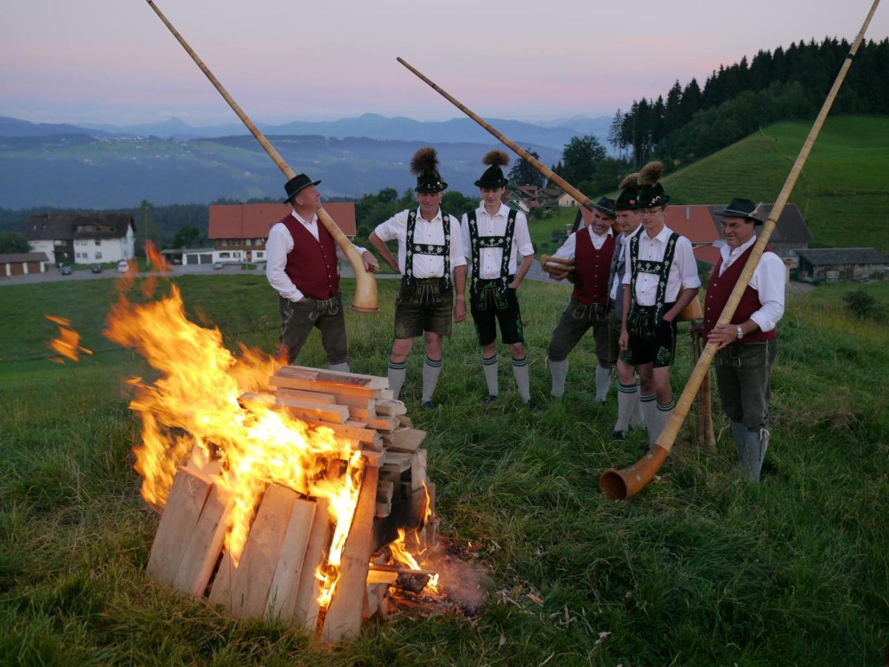 Hotel Alpenrose Gut Schlafen & Fruehstuecken Scheidegg Eksteriør billede